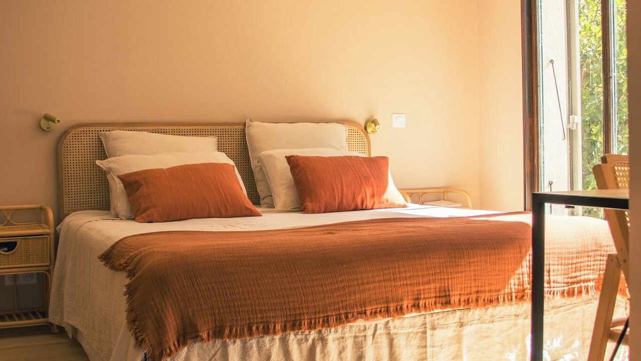 Photo of Bedroom in Lourmarin