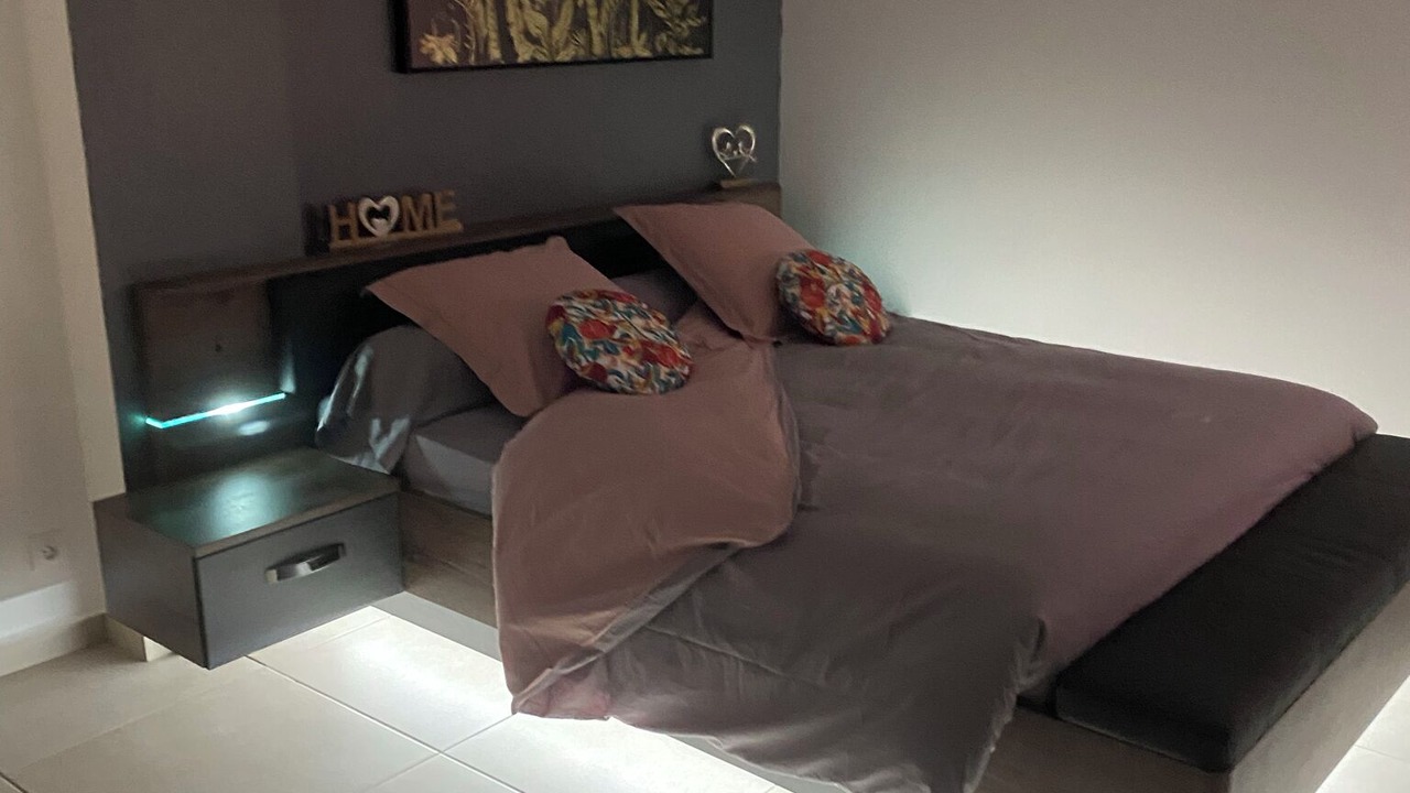 Photo of Bedroom in Montmeyan