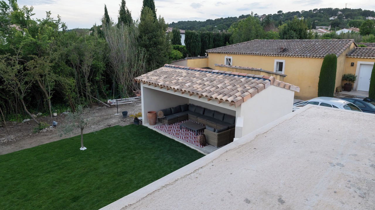 Photo of Outdoor in Chateauneuf-de-Gadagne