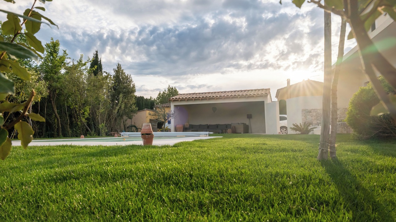 Photo of Outdoor in Chateauneuf-de-Gadagne