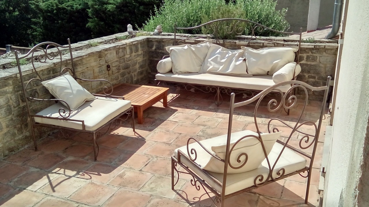 Photo of Patio Balcony in Chateauneuf-de-Gadagne