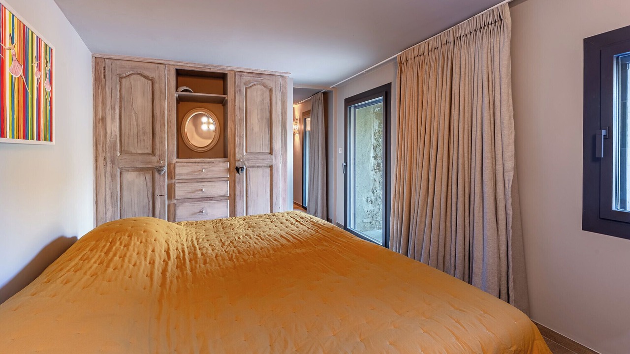 Photo of Bedroom in Menerbes
