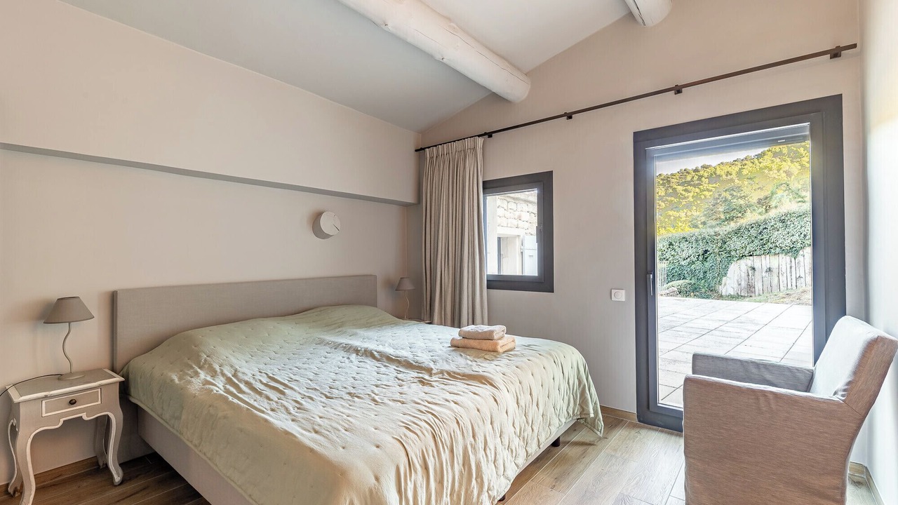 Photo of Bedroom in Menerbes