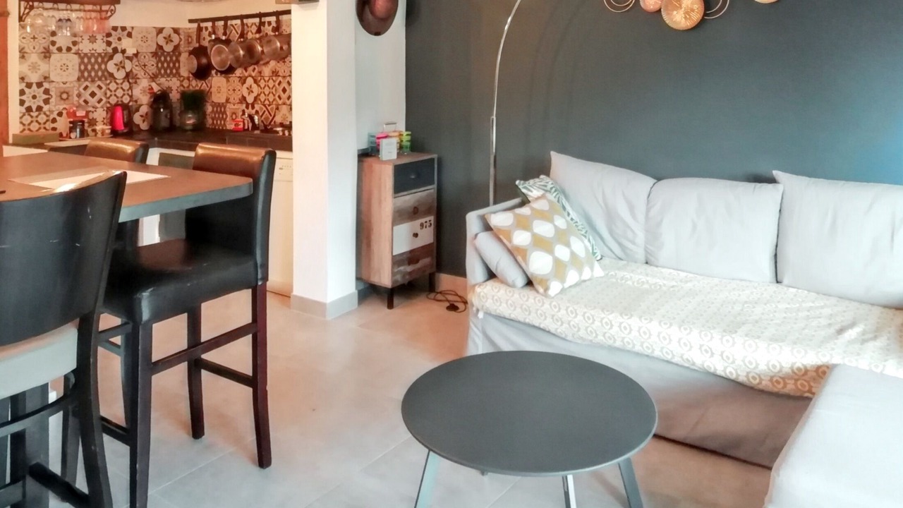 Photo of Livingroom in Saint-Michel-l'Observatoire