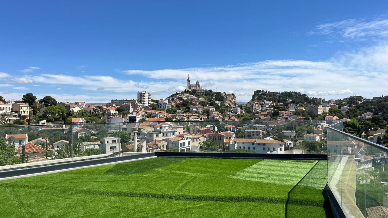 Photo of Outdoor in Bompard