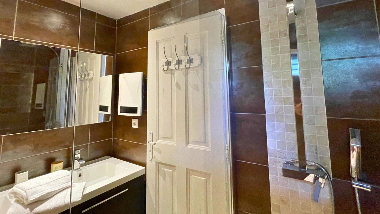Photo of Bathroom in Mouries