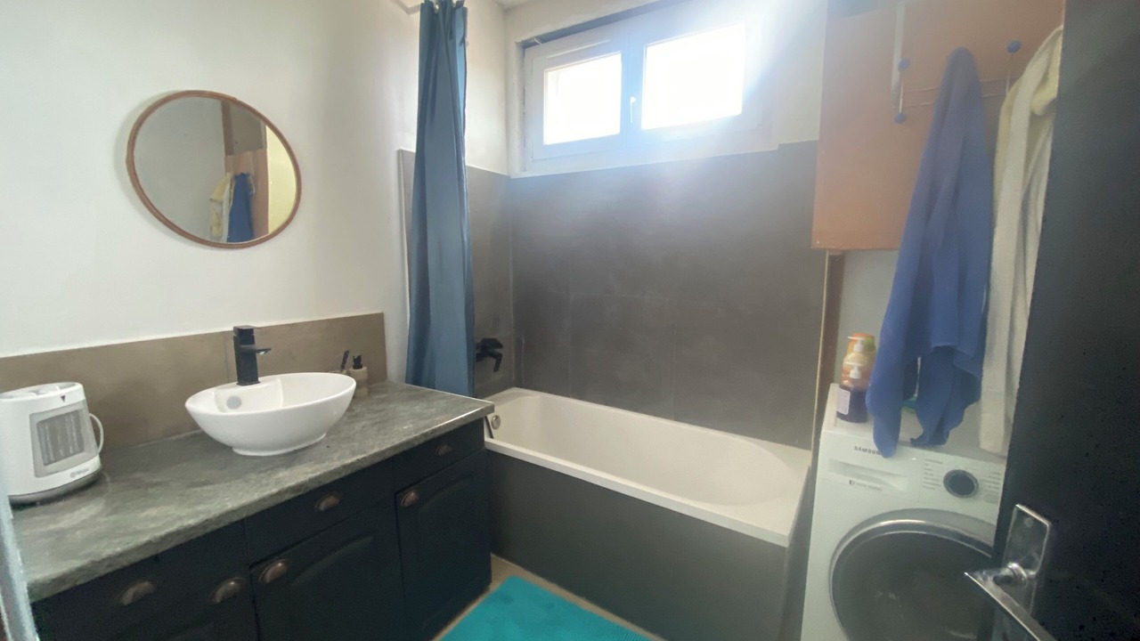 Photo of Bathroom in Montfrin