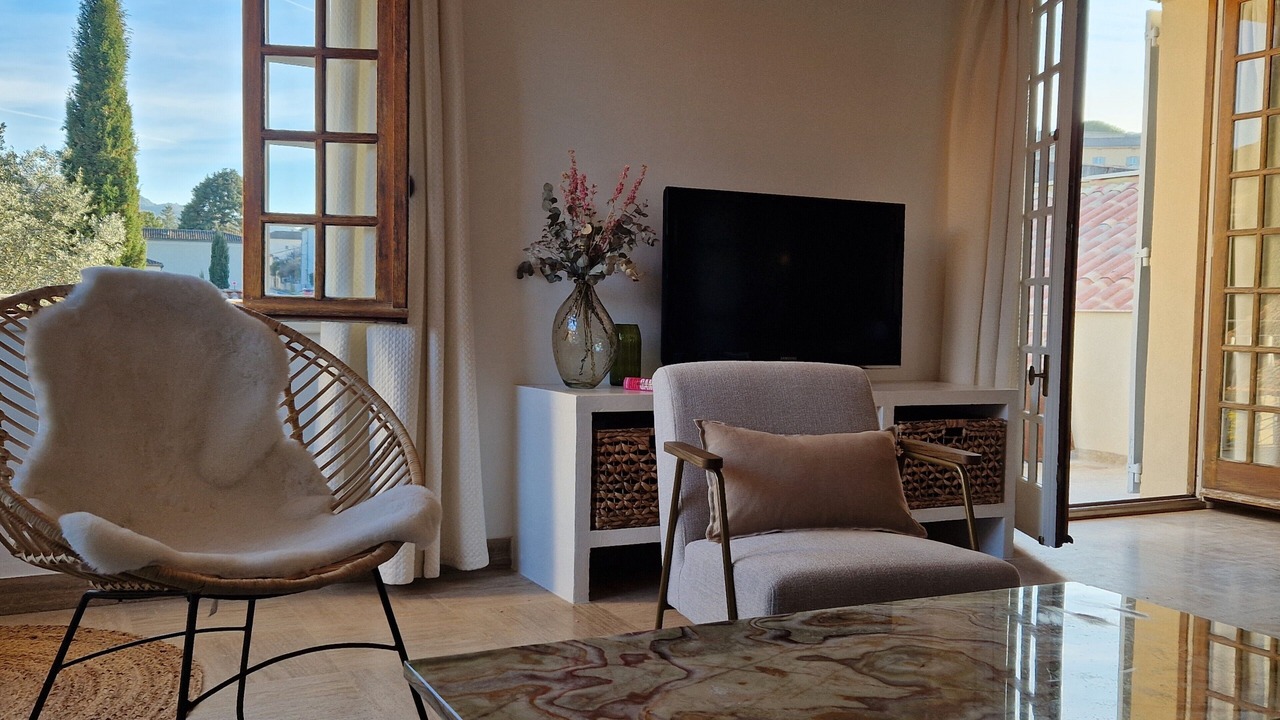 Photo of Livingroom in Sablet