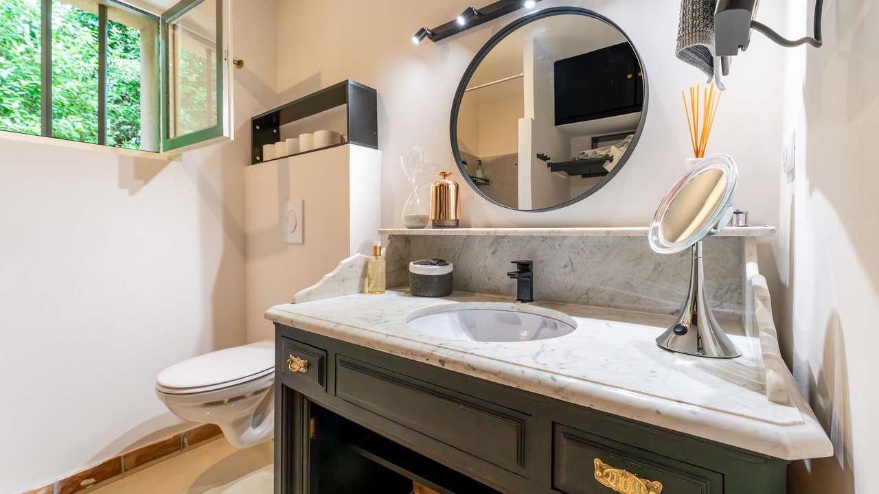Photo of Bathroom in Villeneuve-les-Avignon