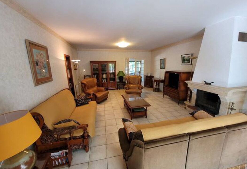 Photo of Livingroom in Velleron