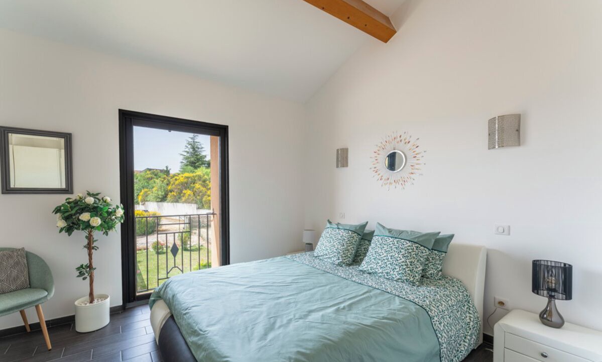 Photo of Bedroom in Crillon-le-Brave