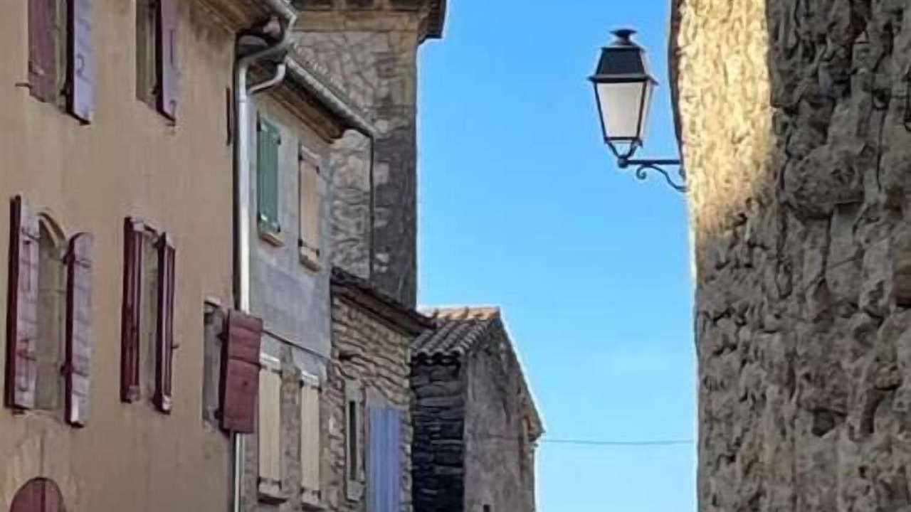 Photo of Others in Cornillon-Confoux