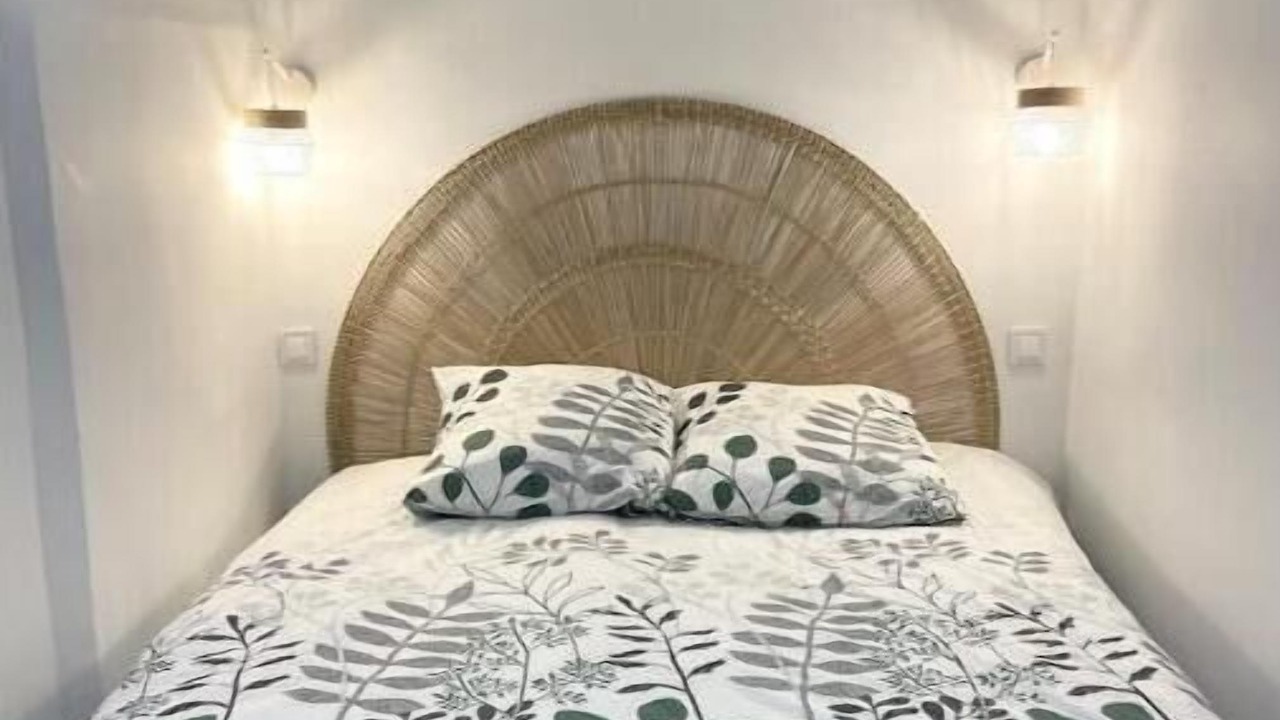 Photo of Bedroom in Cornillon-Confoux