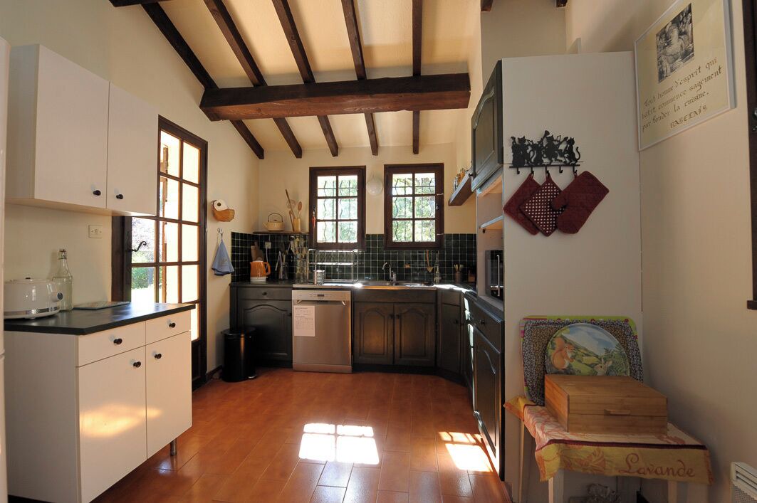 Photo of Kitchen in Jouques