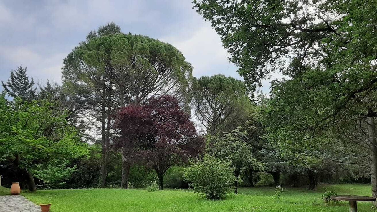 Photo of Outdoor in Jouques