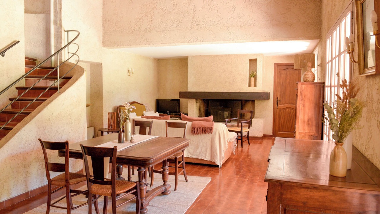 Photo of Others in Jouques