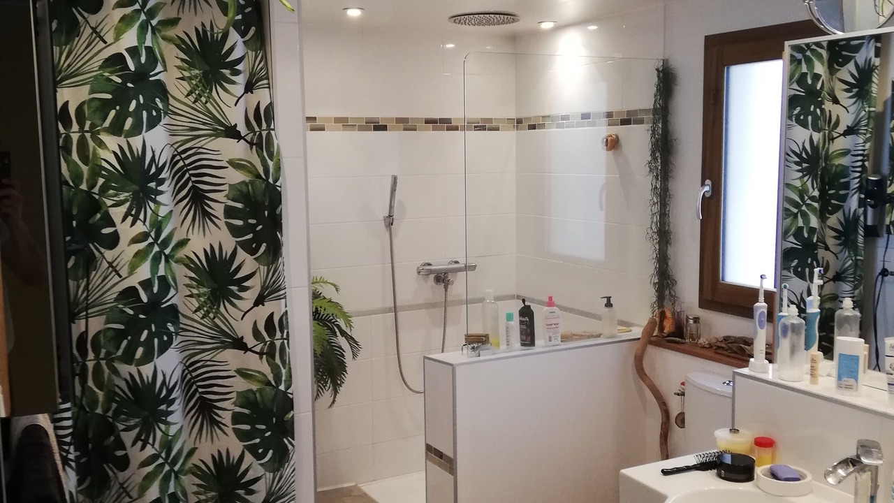 Photo of Bathroom in Saignon