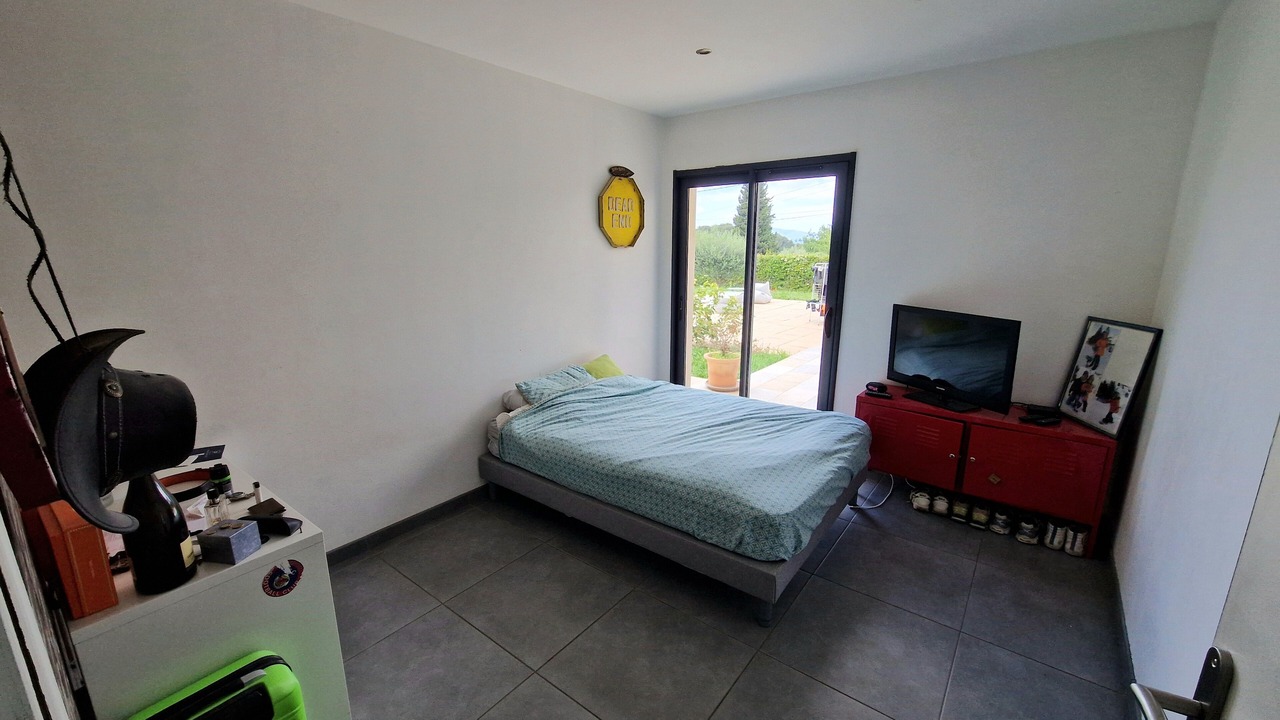 Photo of Bedroom in Roquevaire