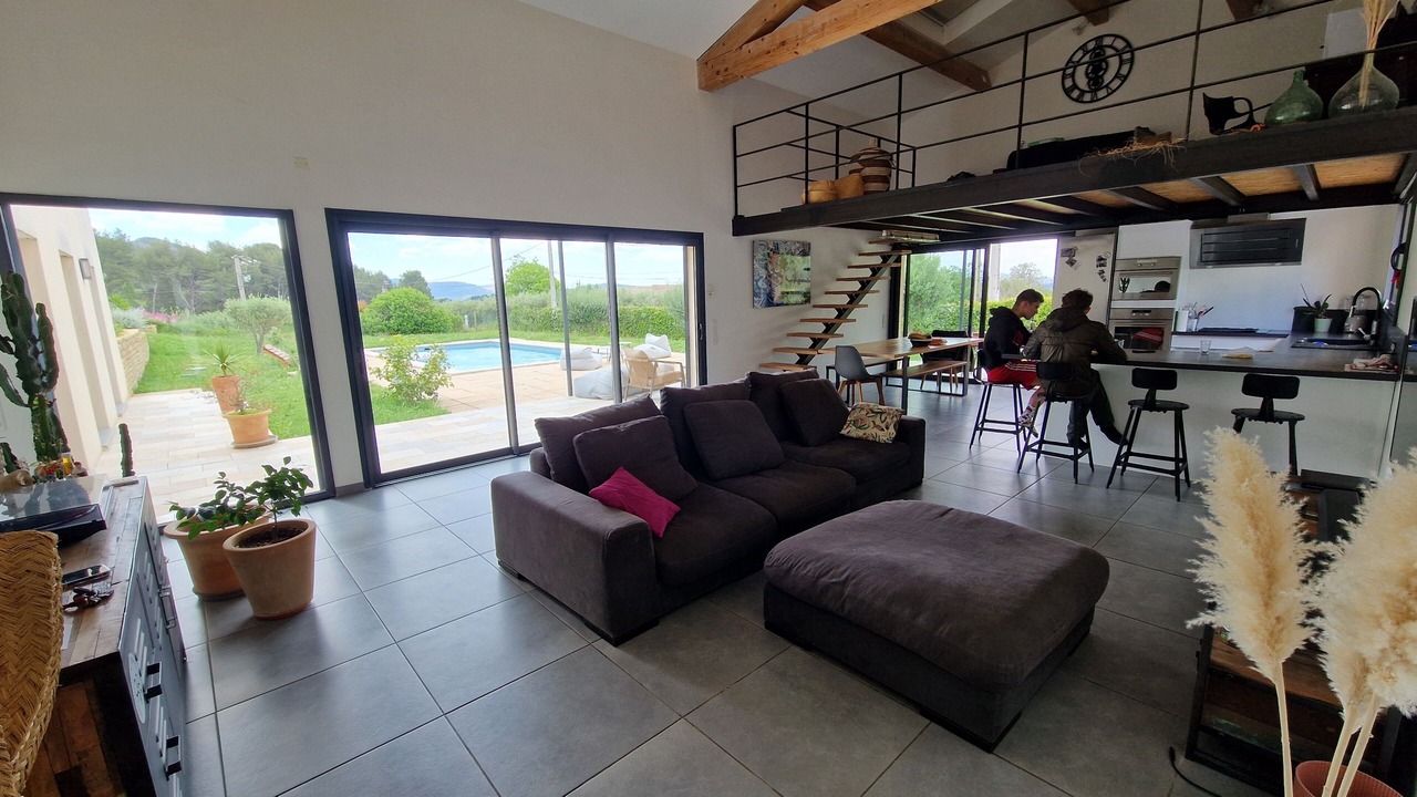 Photo of Livingroom in Roquevaire