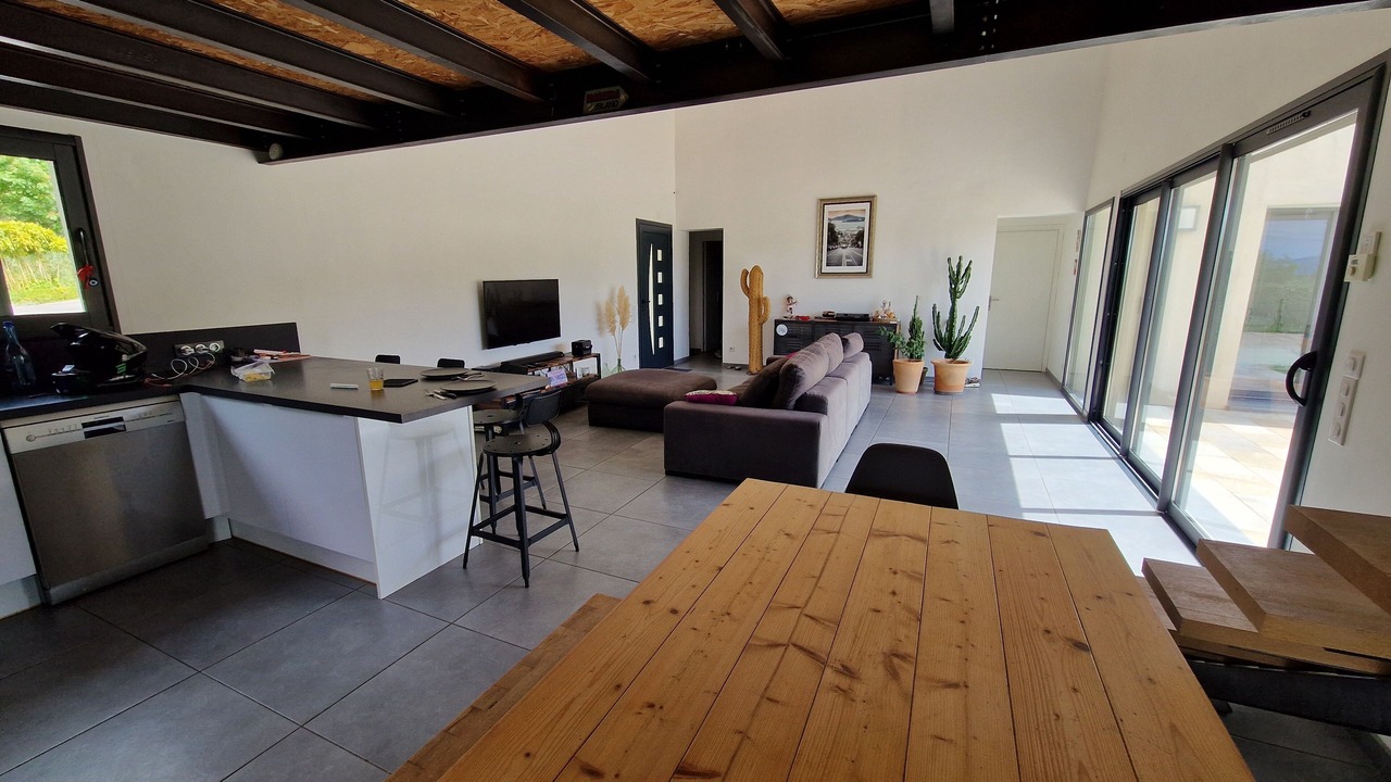 Photo of Livingroom in Roquevaire