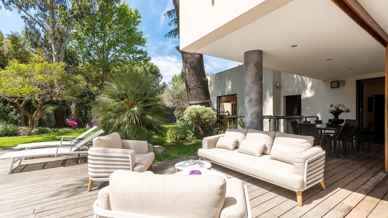 Photo of Outdoor in Les Baumettes