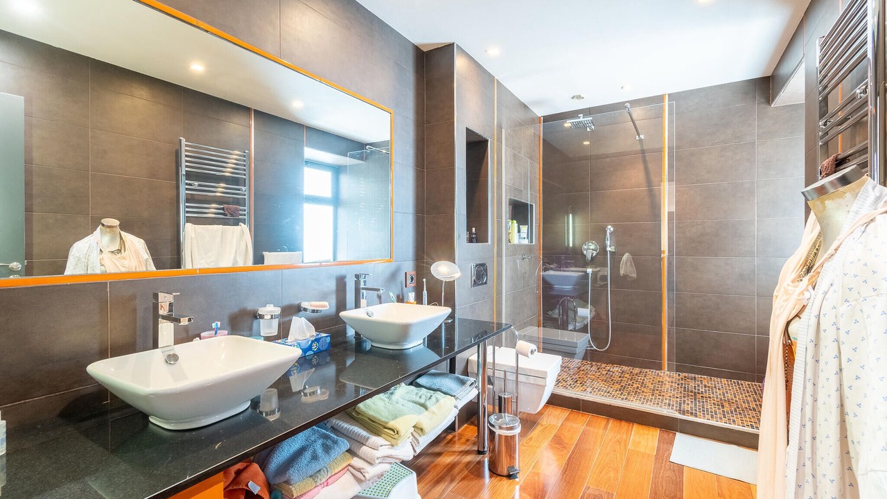 Photo of Bathroom in Les Baumettes