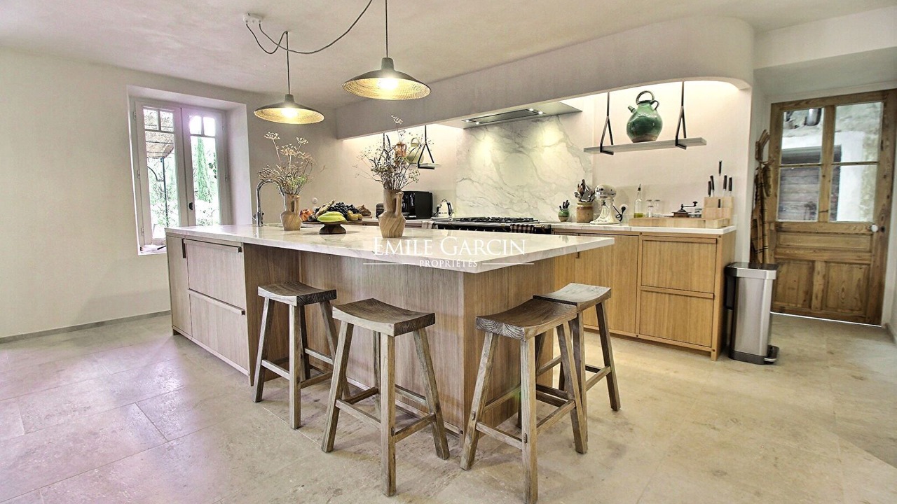 Photo of Kitchen in Meounes-les-Montrieux