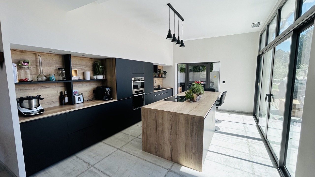 Photo of Kitchen in Velleron