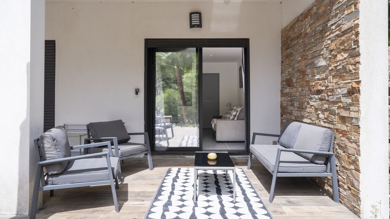 Photo of Patio Balcony in La Valette-du-Var