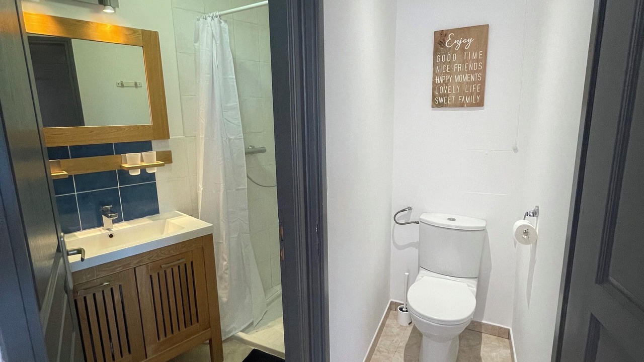 Photo of Bathroom in 13th Arrondissement