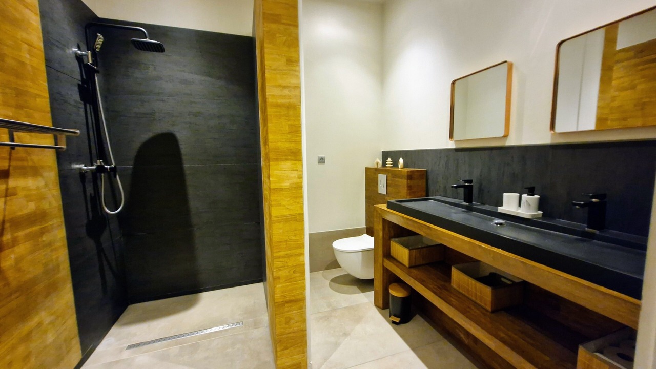 Photo of Bathroom in Morieres-les-Avignon