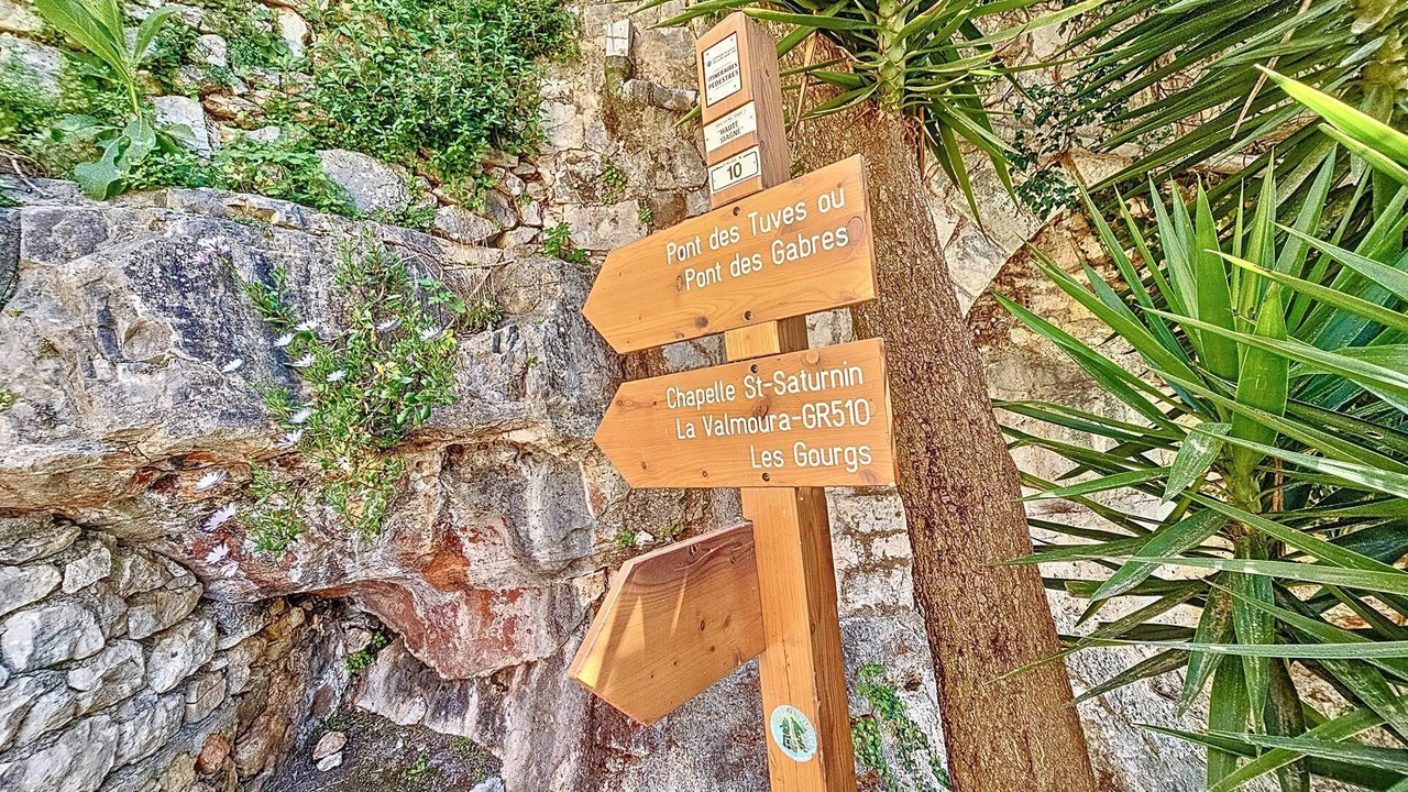 Photo of Others in Saint-Cezaire-sur-Siagne