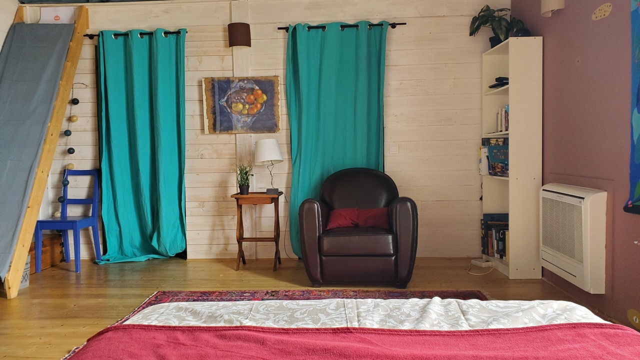 Photo of Bedroom in Gemenos