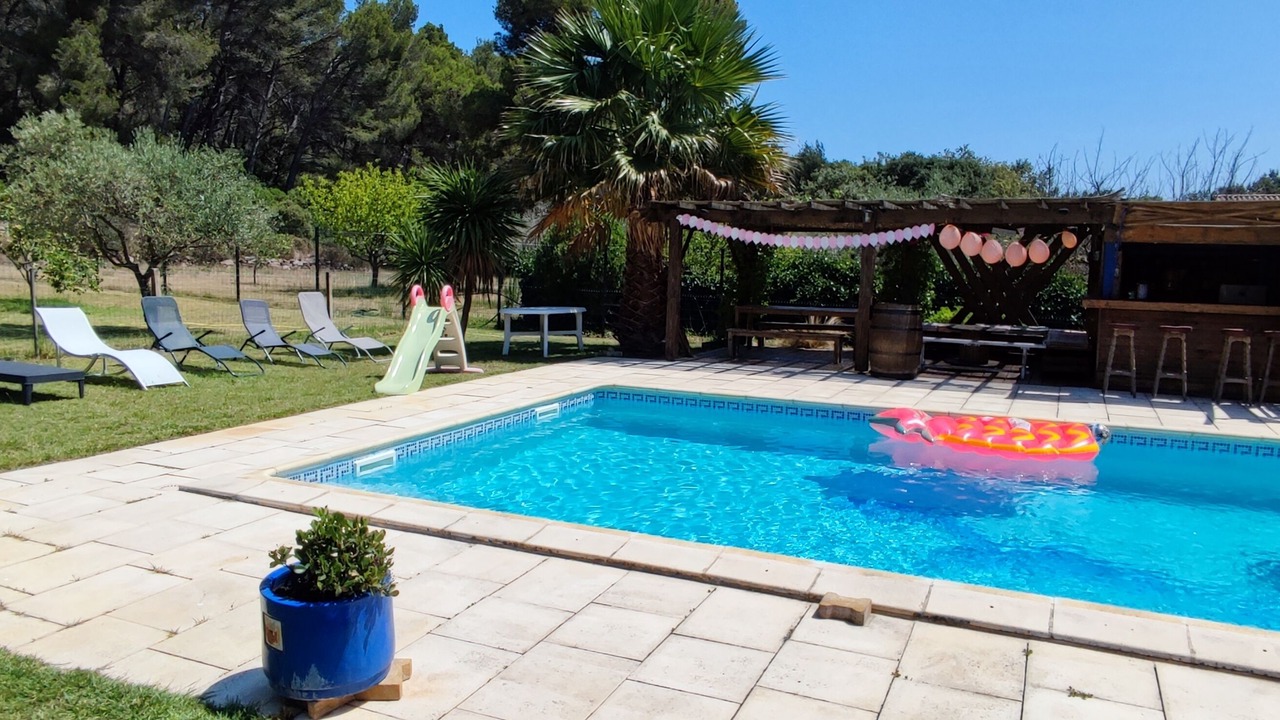 Photo of Outdoor in Istres
