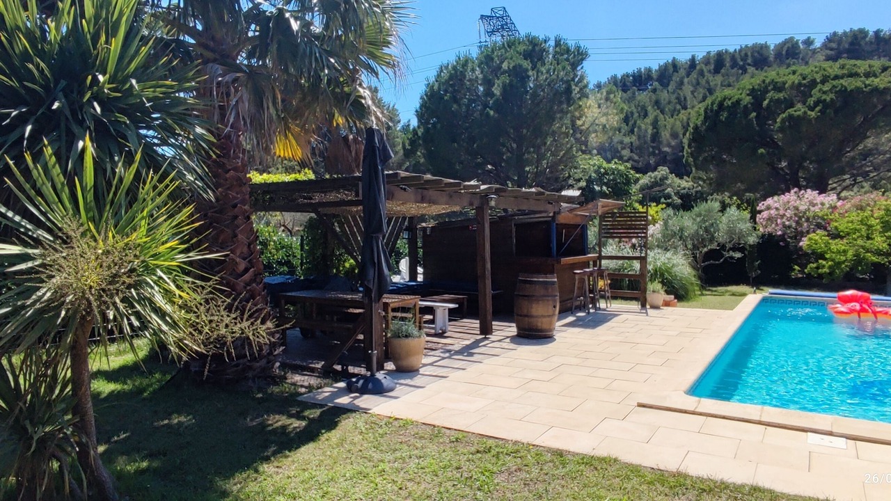 Photo of Outdoor in Istres