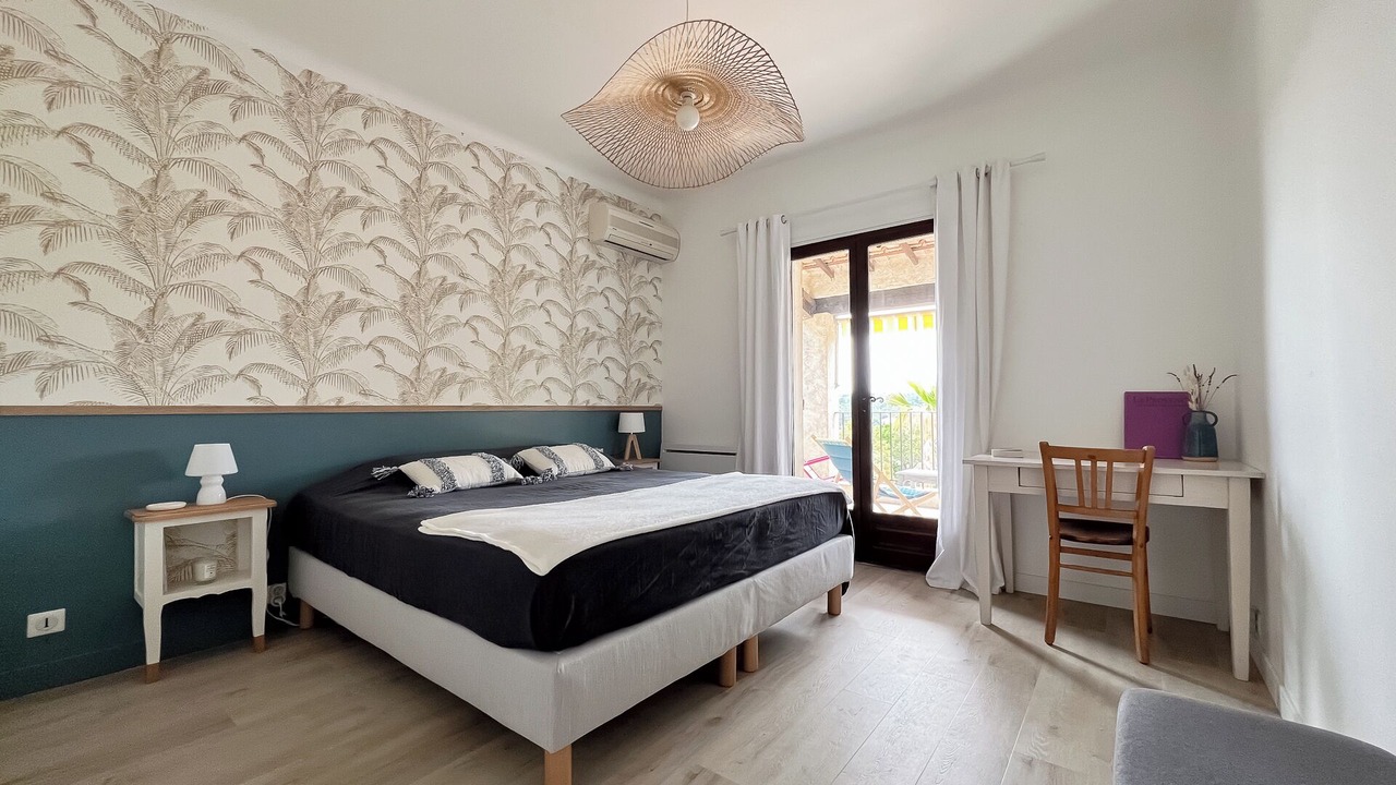 Photo of Bedroom in Trans-en-Provence