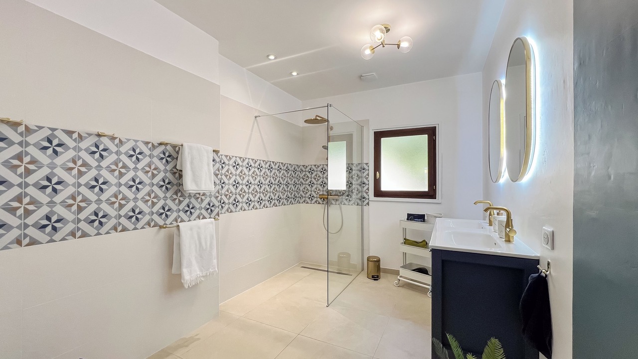 Photo of Bathroom in Trans-en-Provence