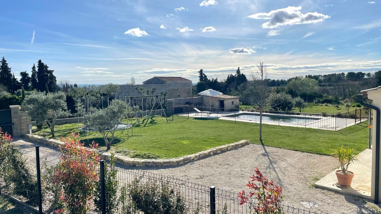 Photo of Outdoor in Caromb