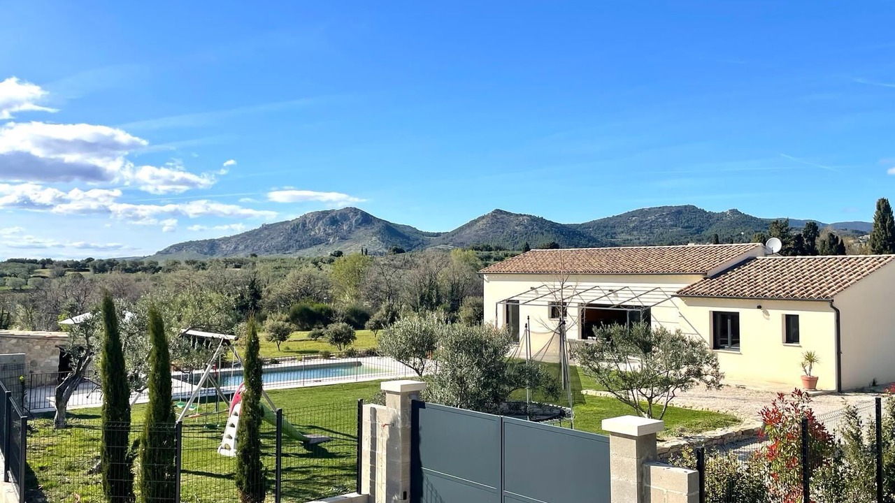 Photo of Outdoor in Caromb