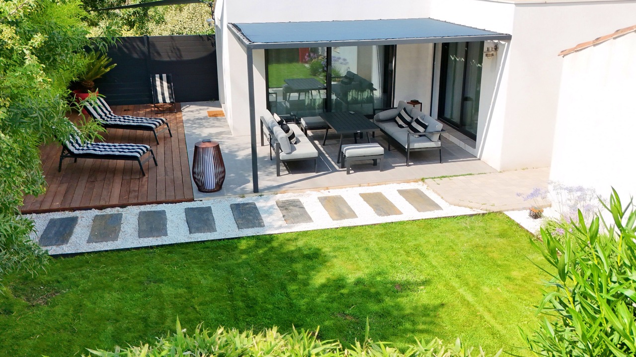 Photo of Outdoor in Grand Sud