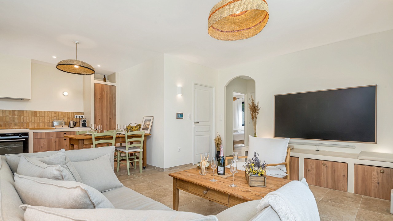 Photo of Livingroom in Lourmarin