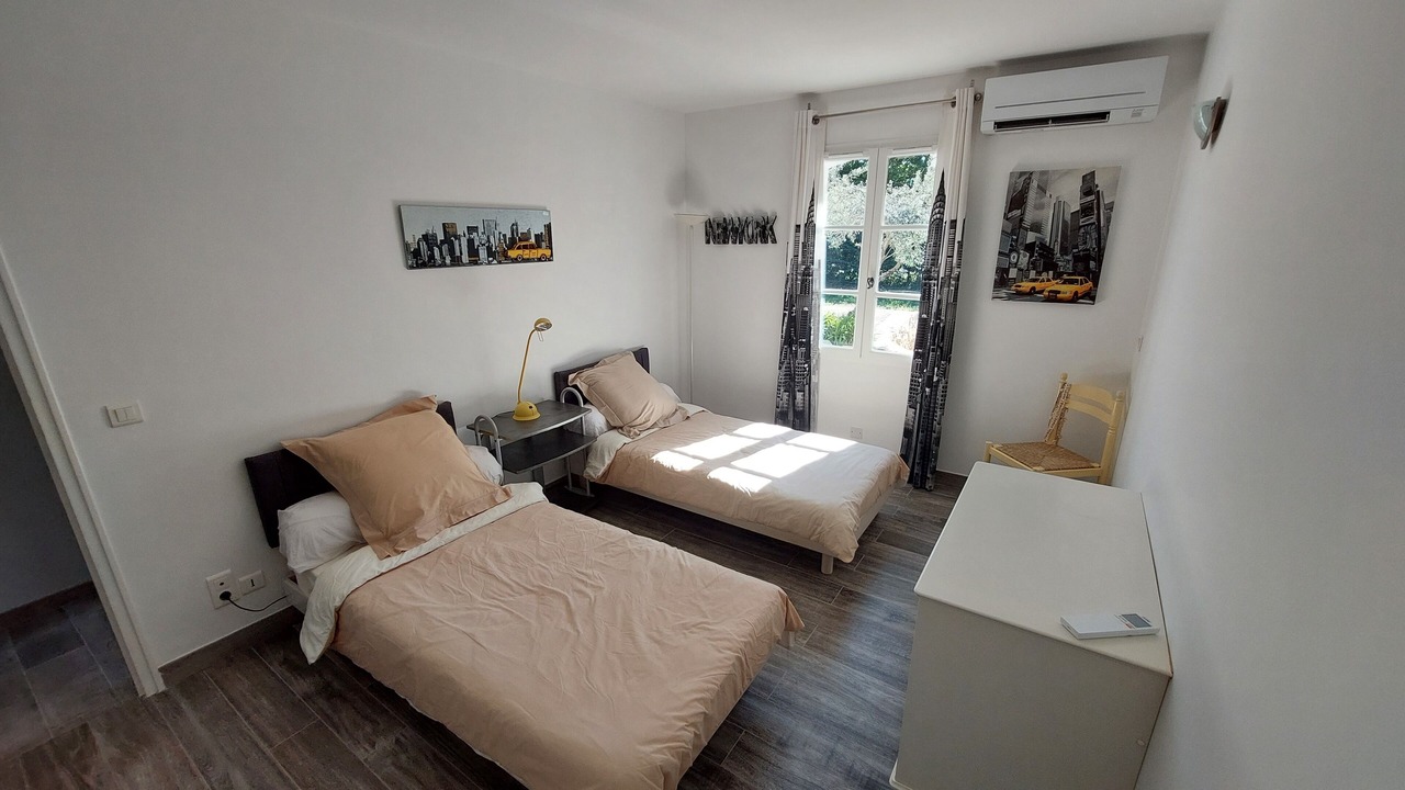 Photo of Bedroom in Lorgues
