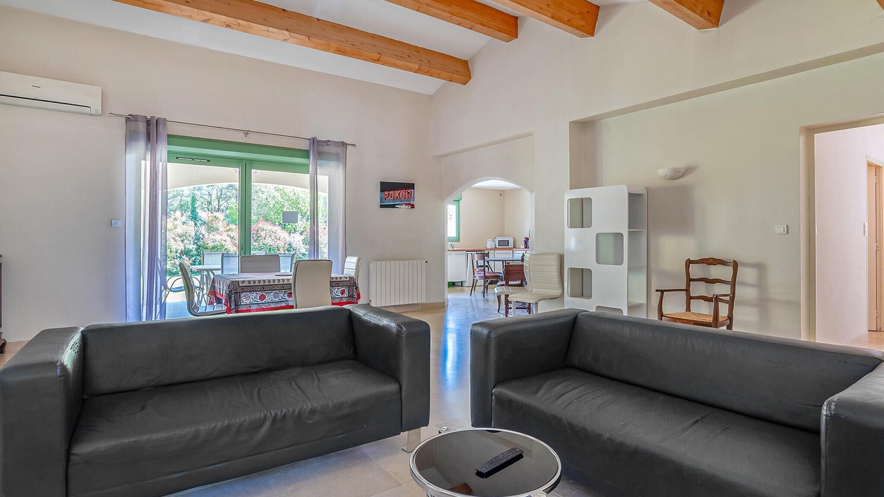 Photo of Bedroom in Plan-d'Aups-Sainte-Baume