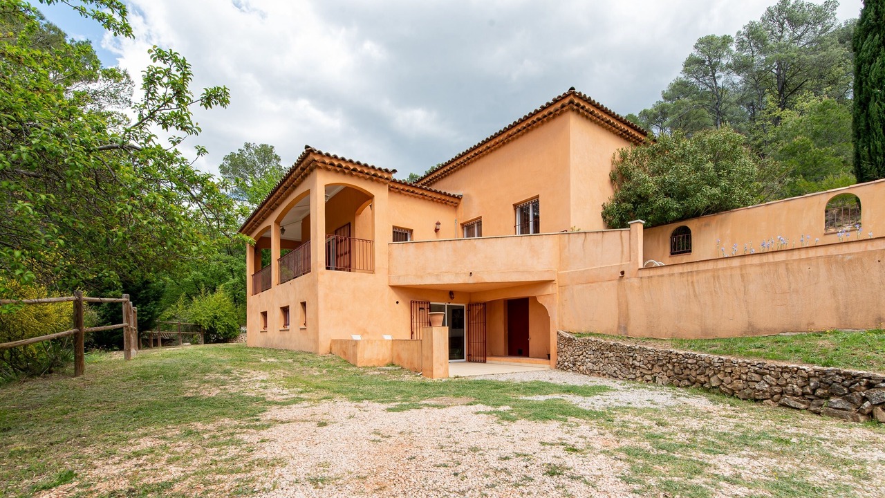 Photo of Outdoor in Barjols
