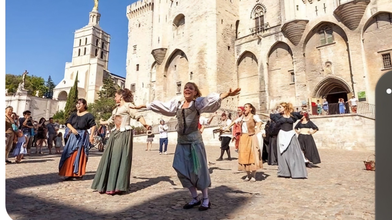 Photo of Others in Monteux