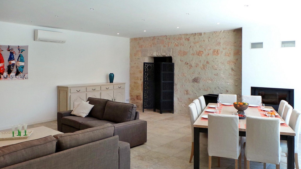 Photo of Bedroom in Maussane