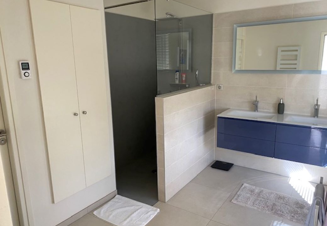 Photo of Bathroom in Vaison-la-Romaine