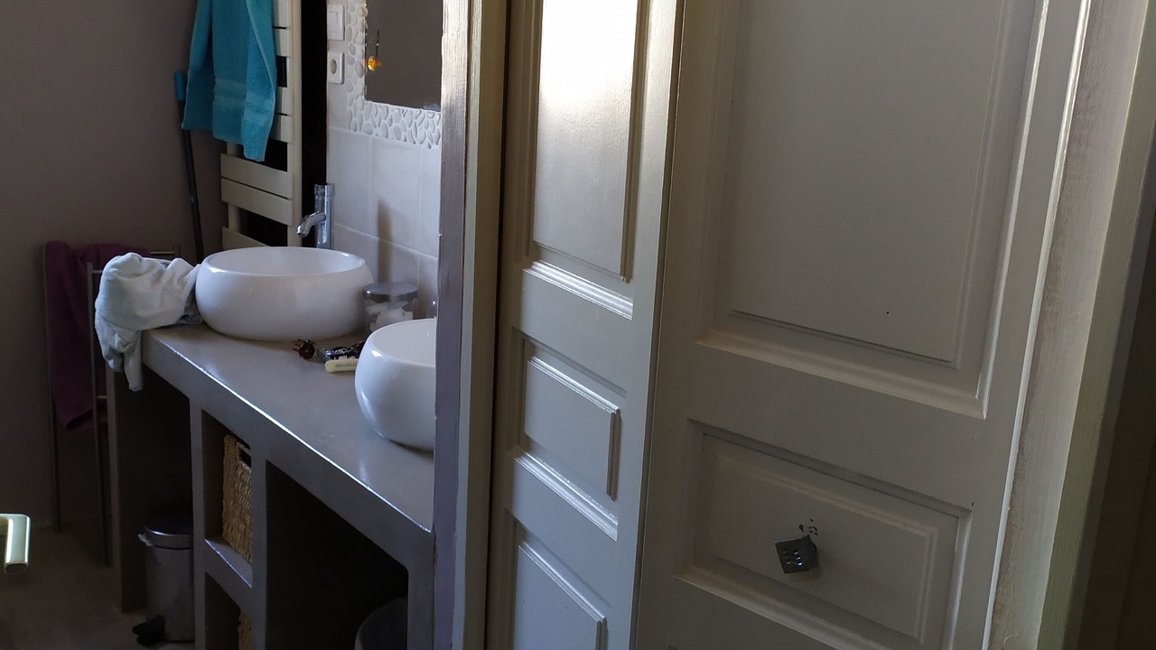 Photo of Bathroom in Meynes