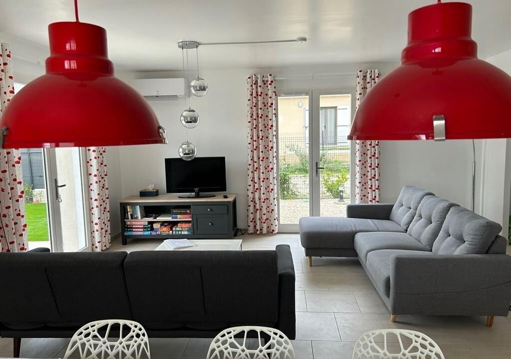 Photo of Livingroom in Caromb