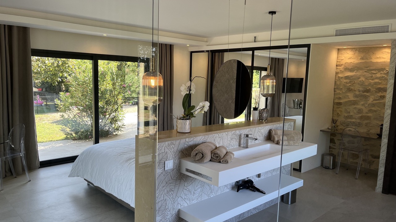 Photo of Bedroom in Caderousse